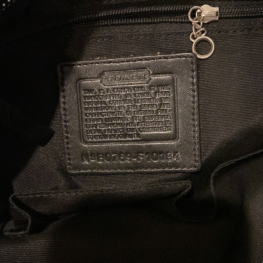 Coach Hand Bag - Picture 4 of 8